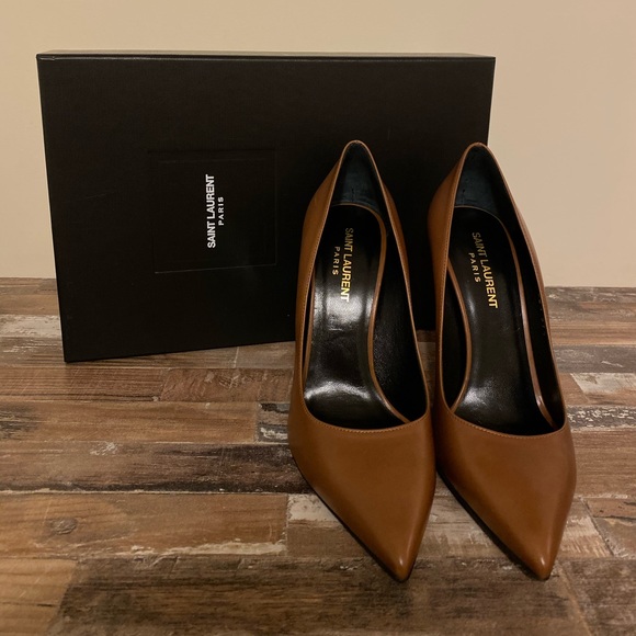 Saint Laurent Shoes - Saint Laurent - Pointed Toe Pumps - Size 37.5
